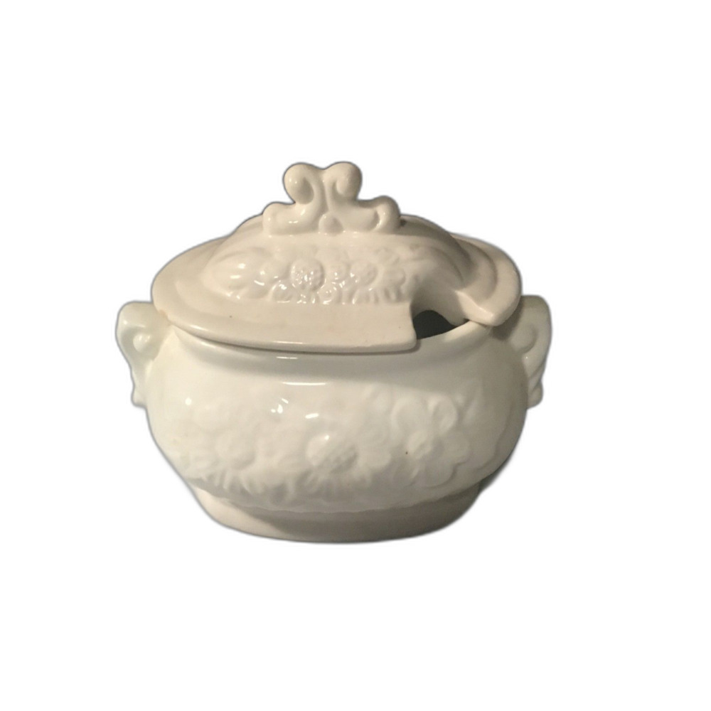 Vintage White Ceramic Small Daisy Soup Tureen with Lid - Made in Japan